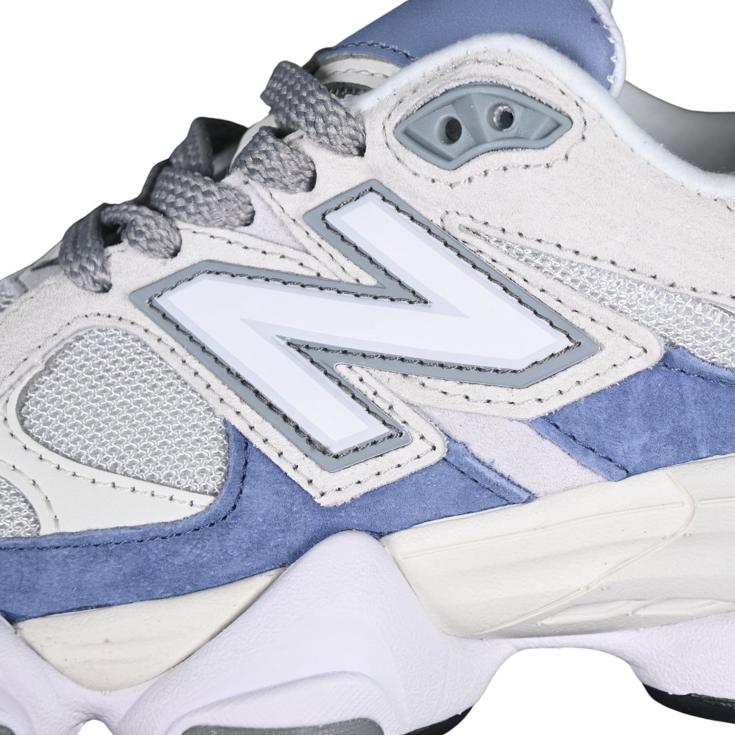 Tênis NB 9060 Camurça Cinza com azul claro e Off White