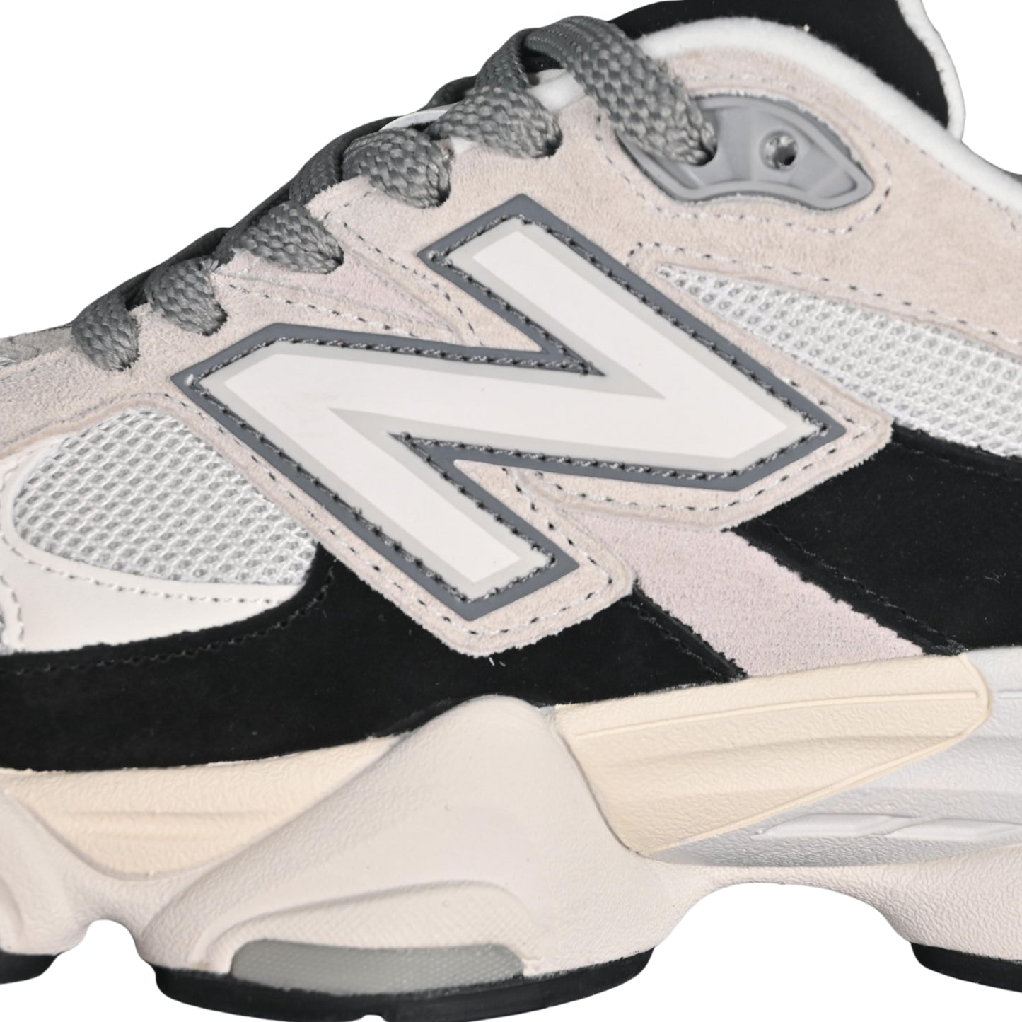 Tênis NB 9060 Branco com Bege e Preto