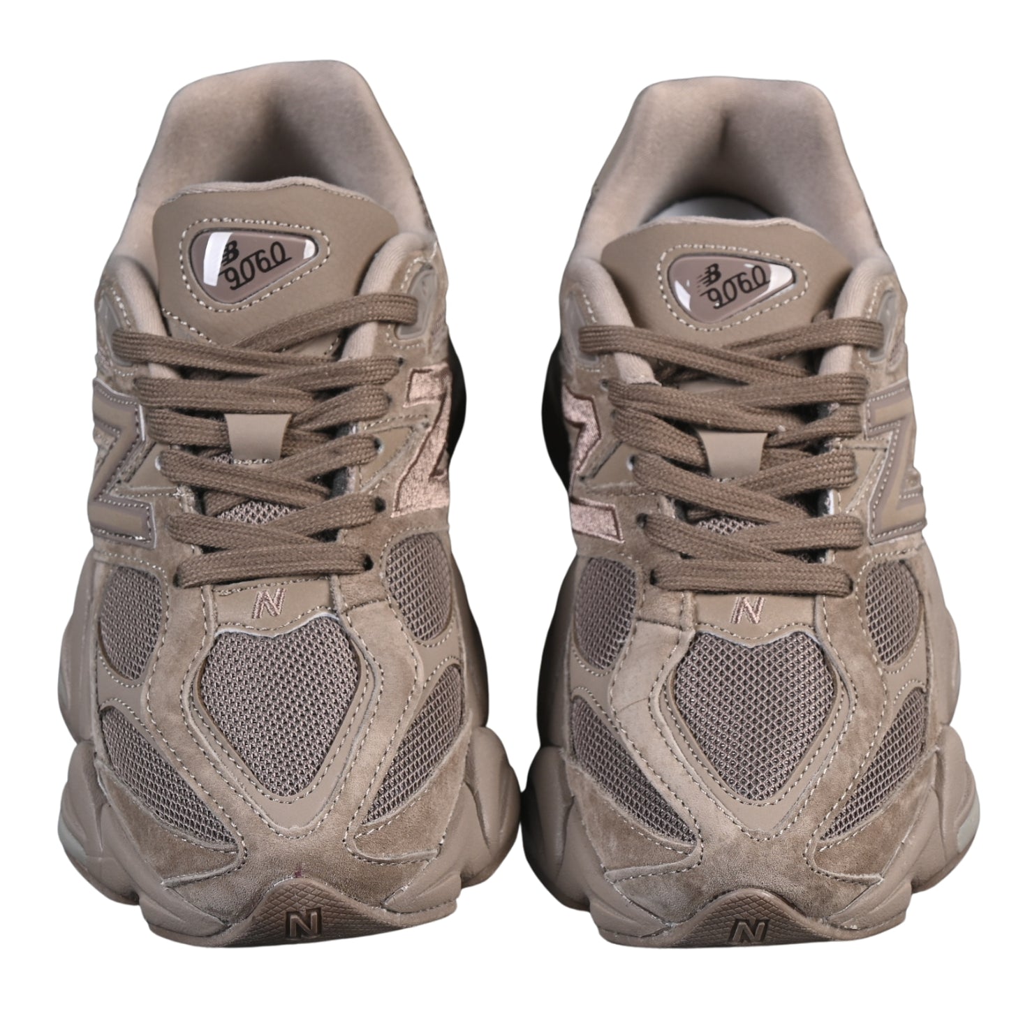 Tênis NB 9060 Camurça Marrom claro