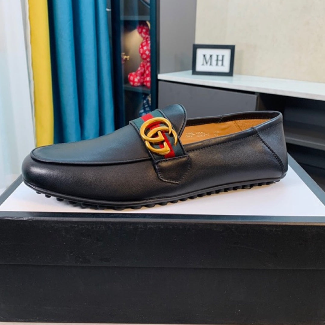 Mocassim GG Preto Couro Faixa e Logo GG