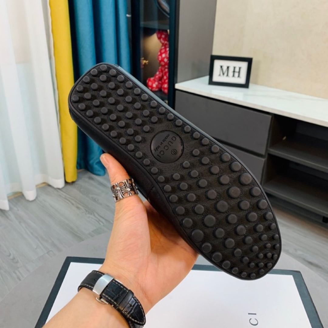 Mocassim GG Preto Couro Faixa e Logo GG