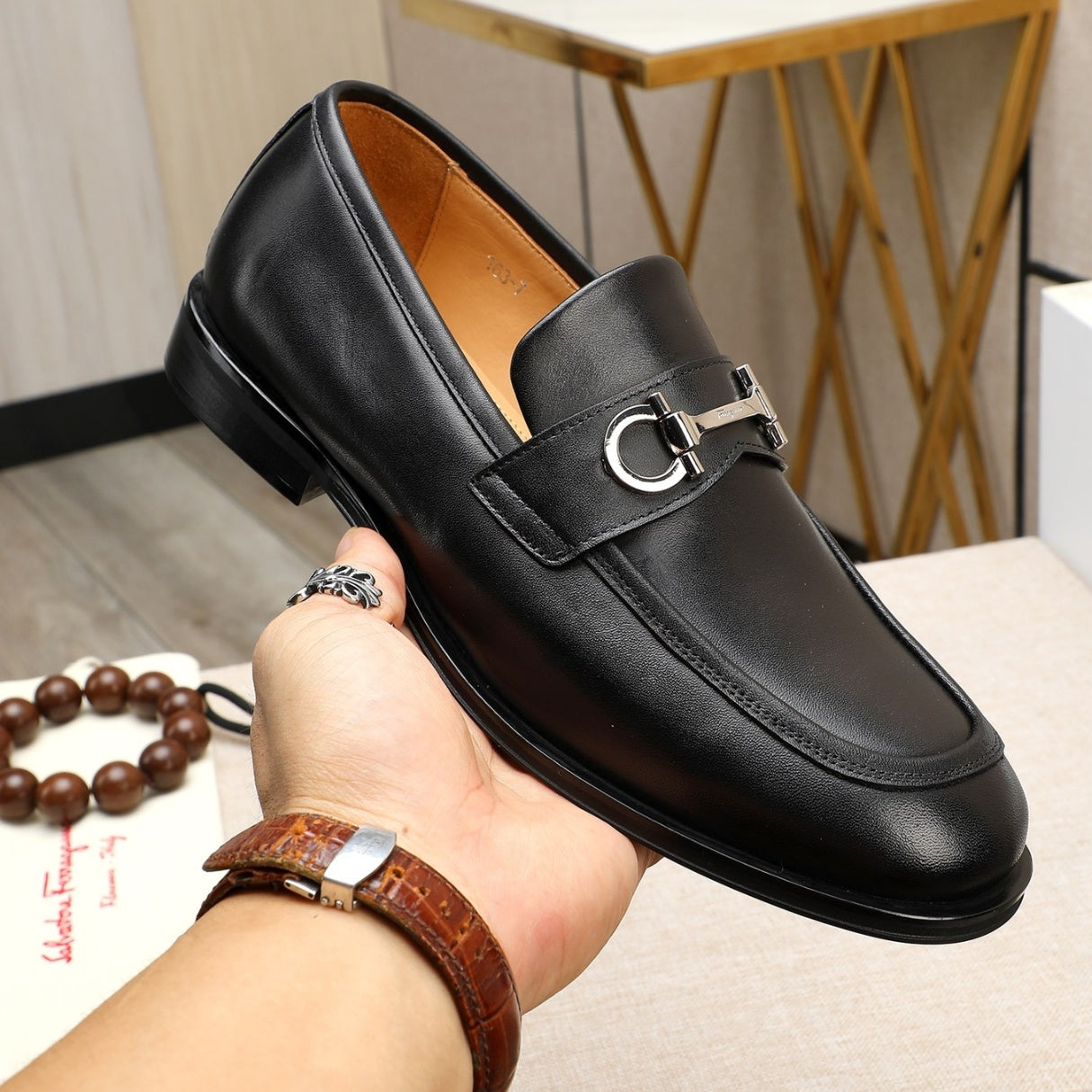 Sapato Ferragam Social Couro Preto II horsebit