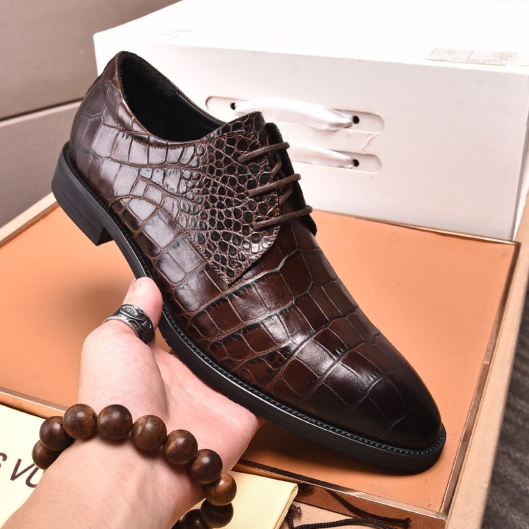 Sapato LV Couro Marrom detalhes cobra