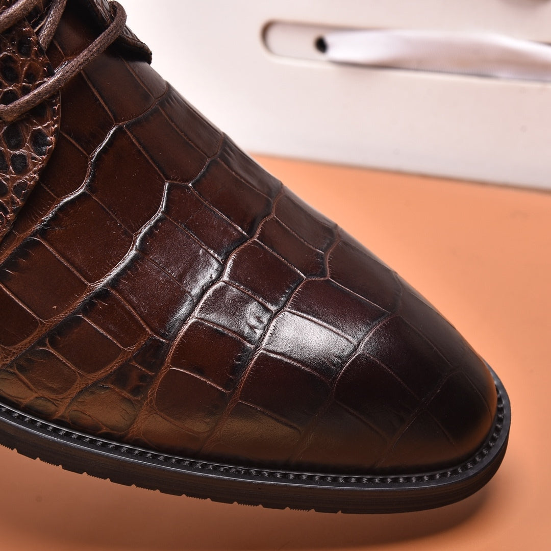 Sapato LV Couro Marrom detalhes cobra