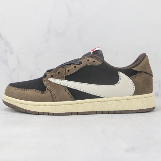 Tênis Travis Scott x AJ1 Low Retro SP Dark Mocha