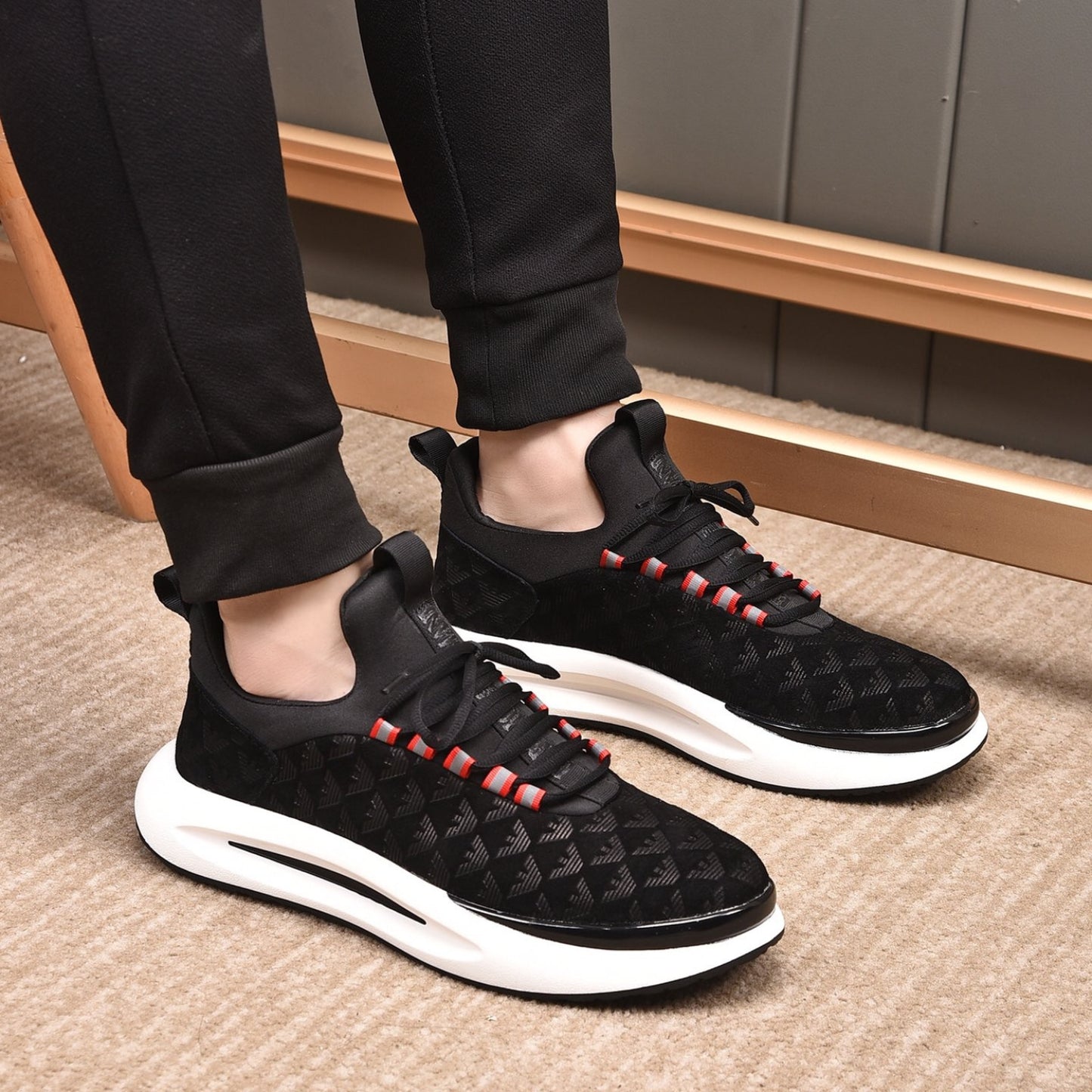 Tenis Arman Preto Casual Couro detalhe Topo