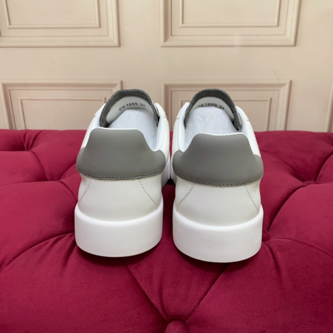 Tenis DG Portofino Couro com logo Branco com Cinza