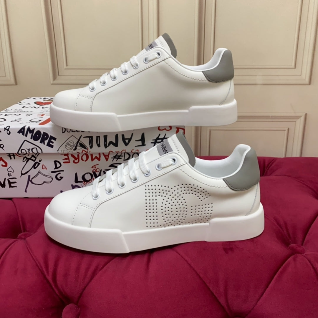 Tenis DG Portofino Couro com logo Branco com Cinza