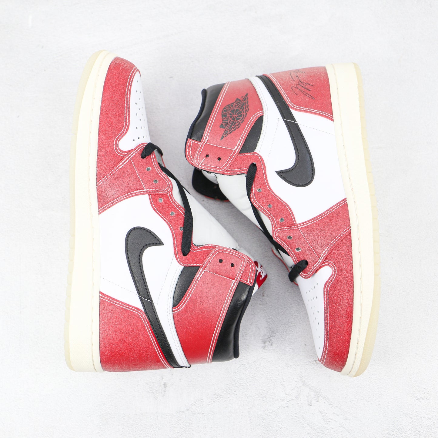 Tênis AJ1 High Trophy Room