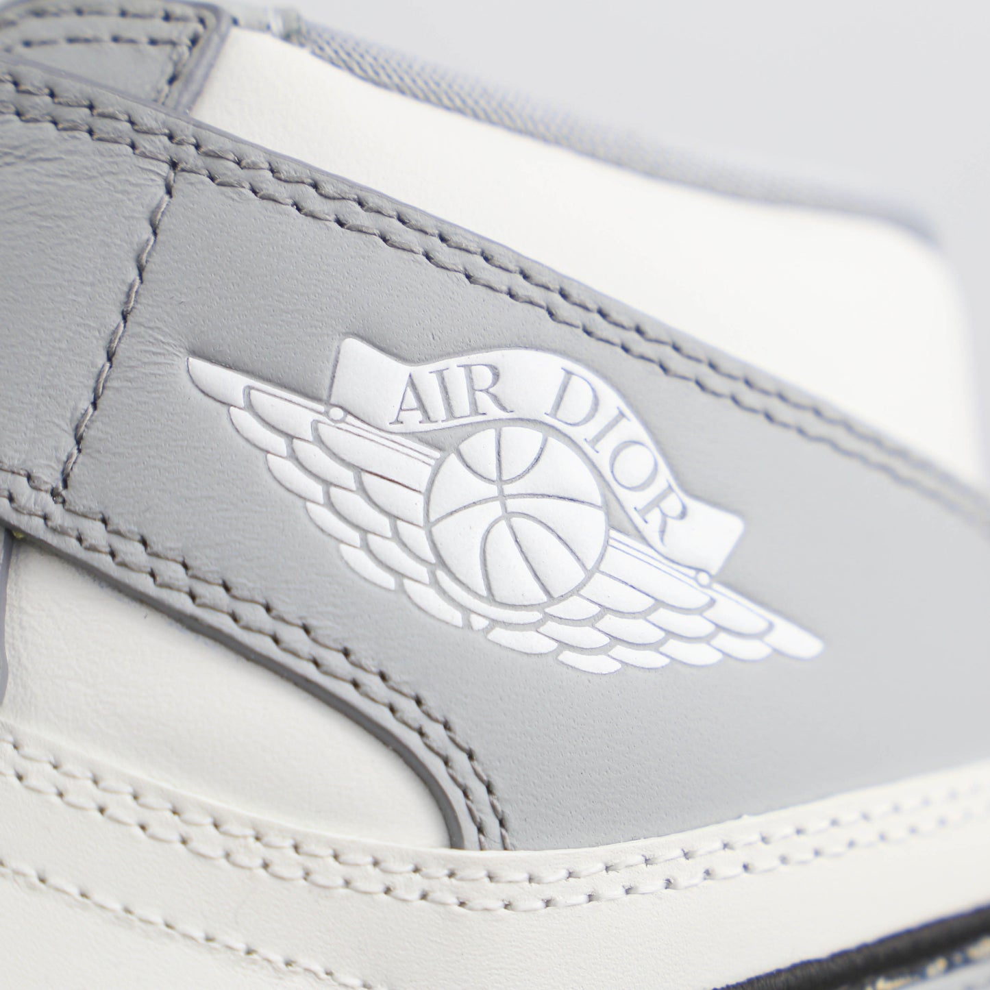 Tênis Dio x AJ1 High