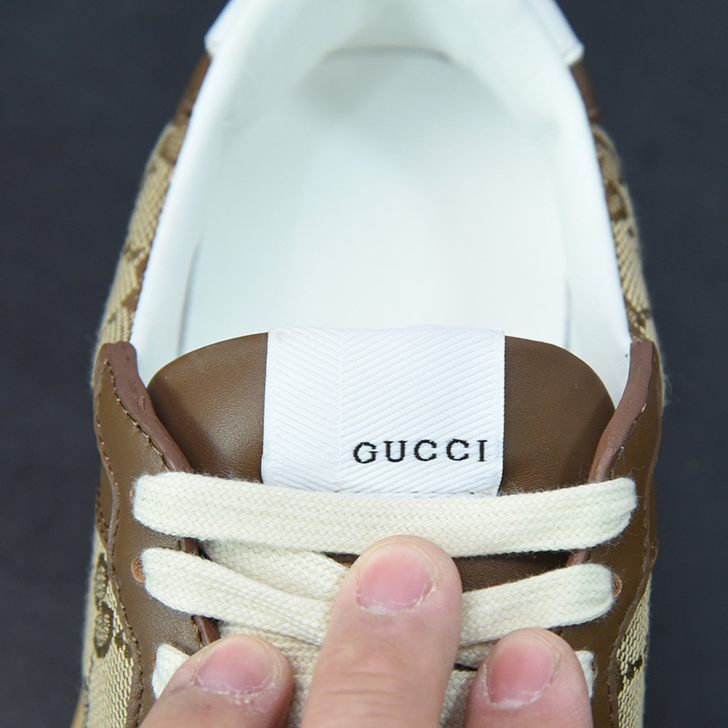 Tenis GG Supreme Marrom