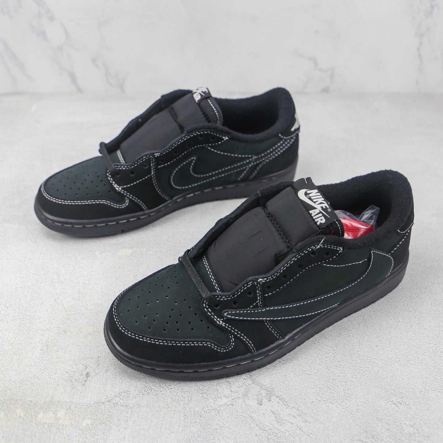 Tênis Travis Scott x AJ1 Low OG Black Phantom