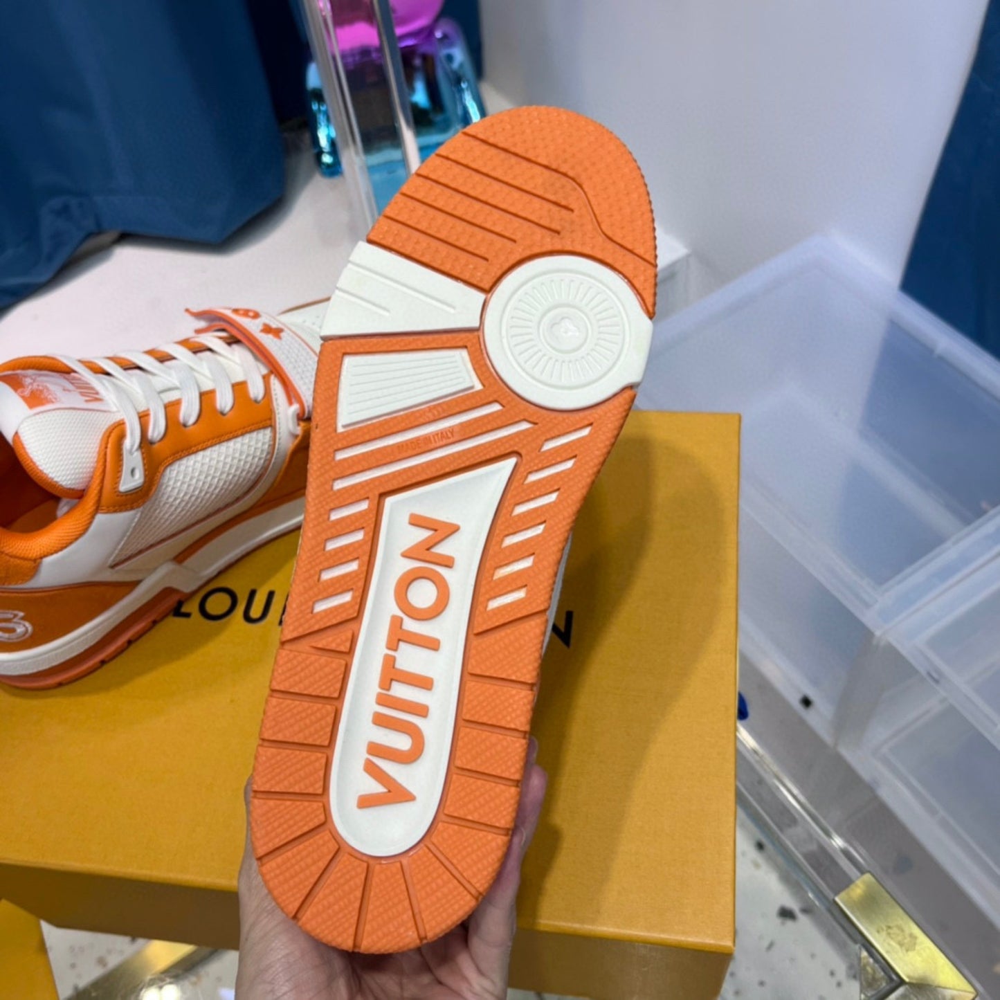 Tênis Lv Trainer Laranja