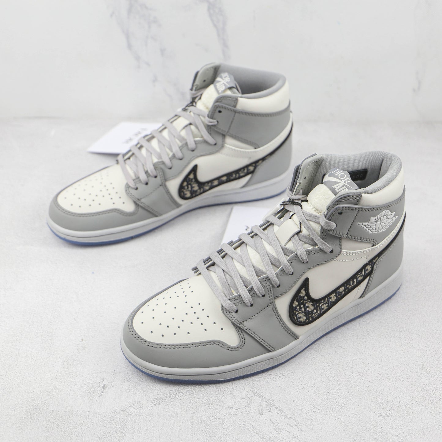 Tênis Dio x AJ1 High