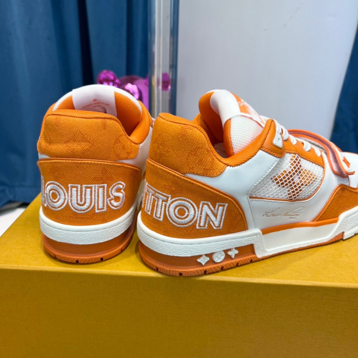 Tênis Lv Trainer Laranja