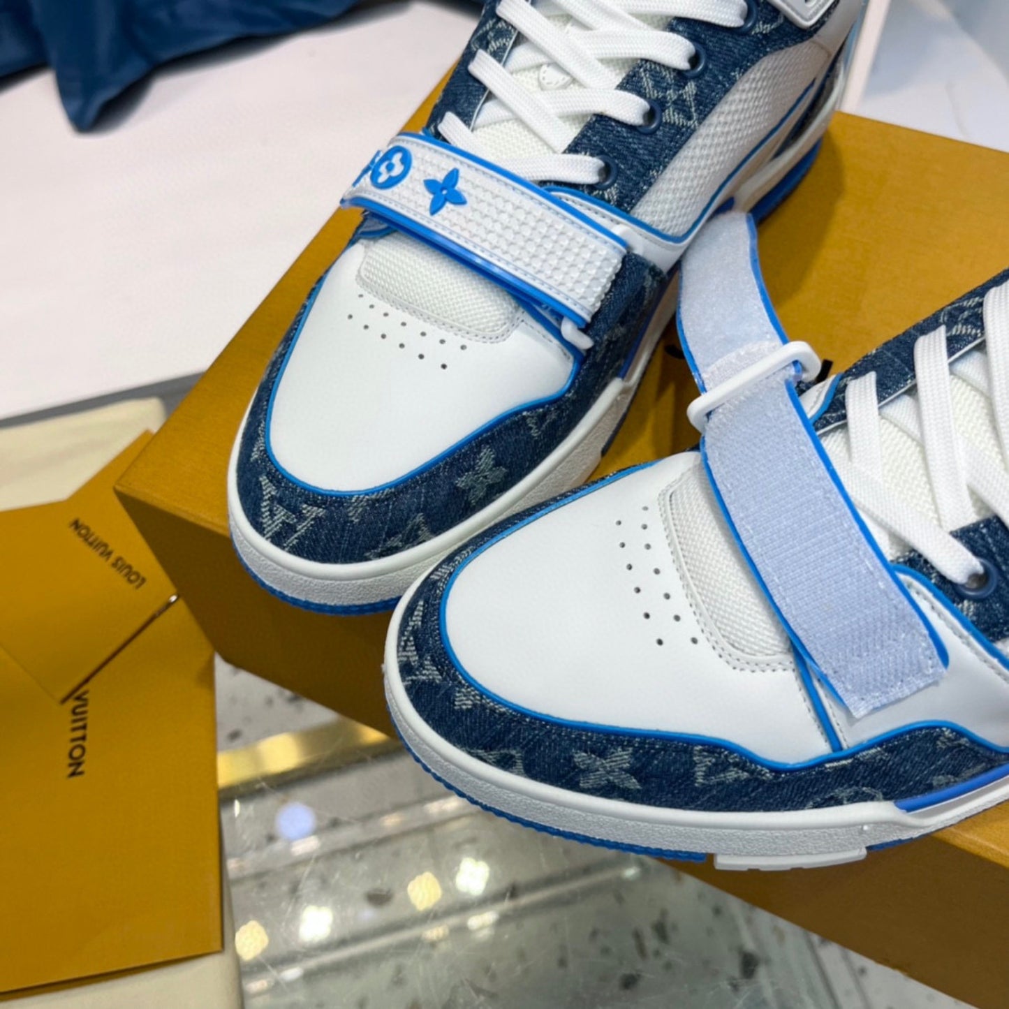Tênis Lv Trainer Azul