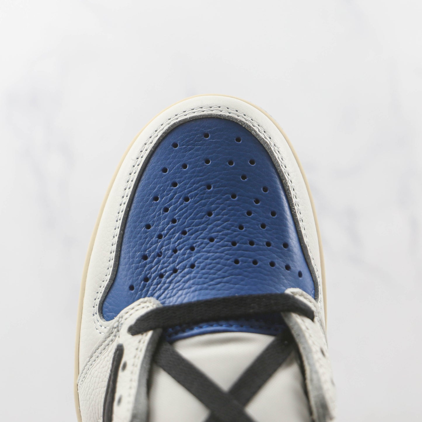 Tênis Fragment Design x Travis Scott x AJ1 Retro High