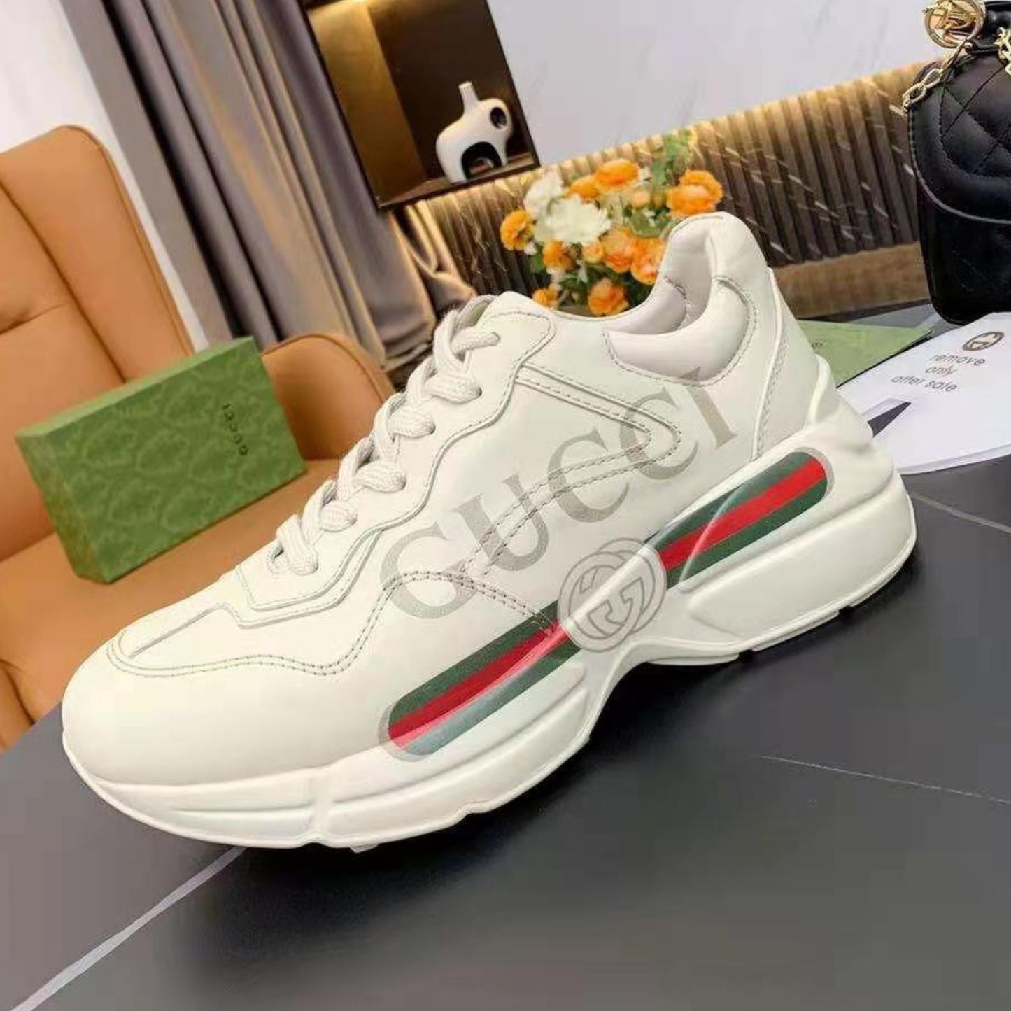 Tenis GG Rhyton Com Logo