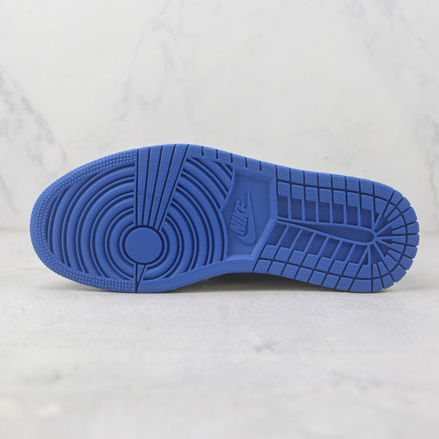 Tênis Fragment Design x Travis Scott x AJ1 Low