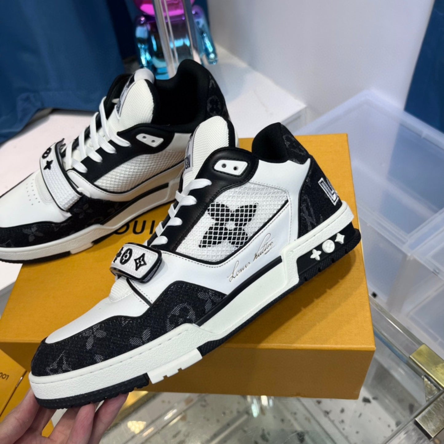 Tênis Lv Trainer Preto 2