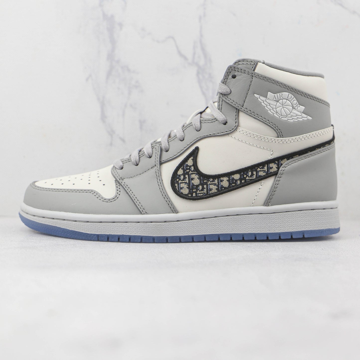 Tênis Dio x AJ1 High