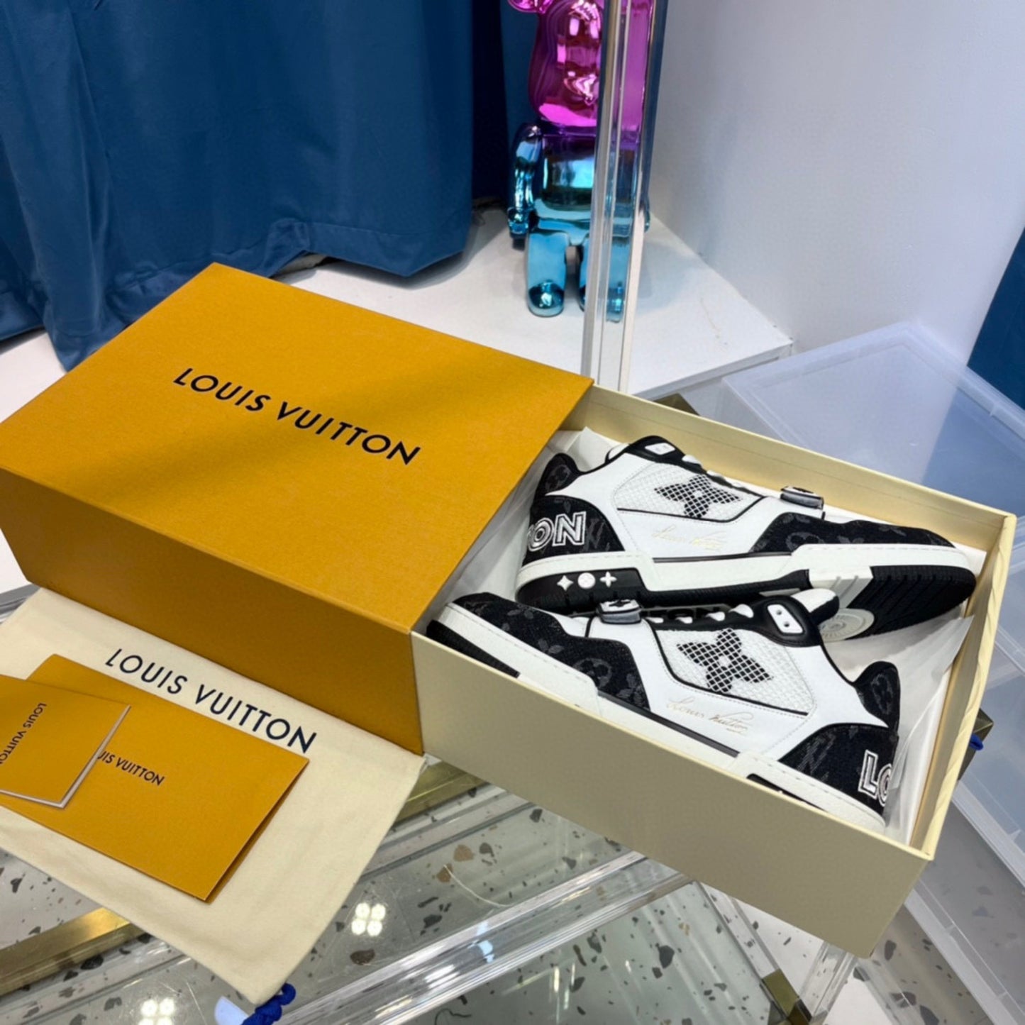 Tênis Lv Trainer Preto 2