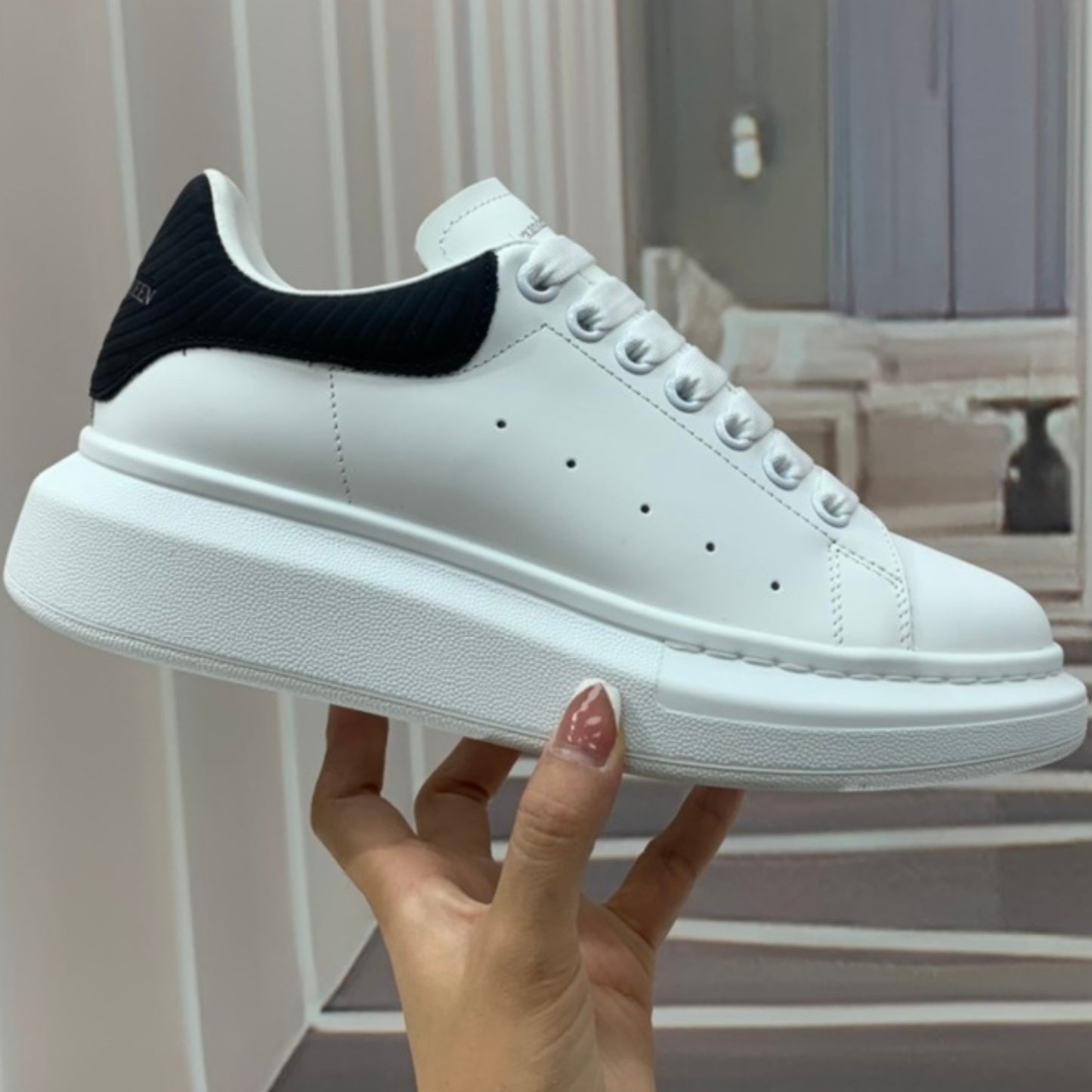 Tênis A Mcq Oversized Couro Branco #4