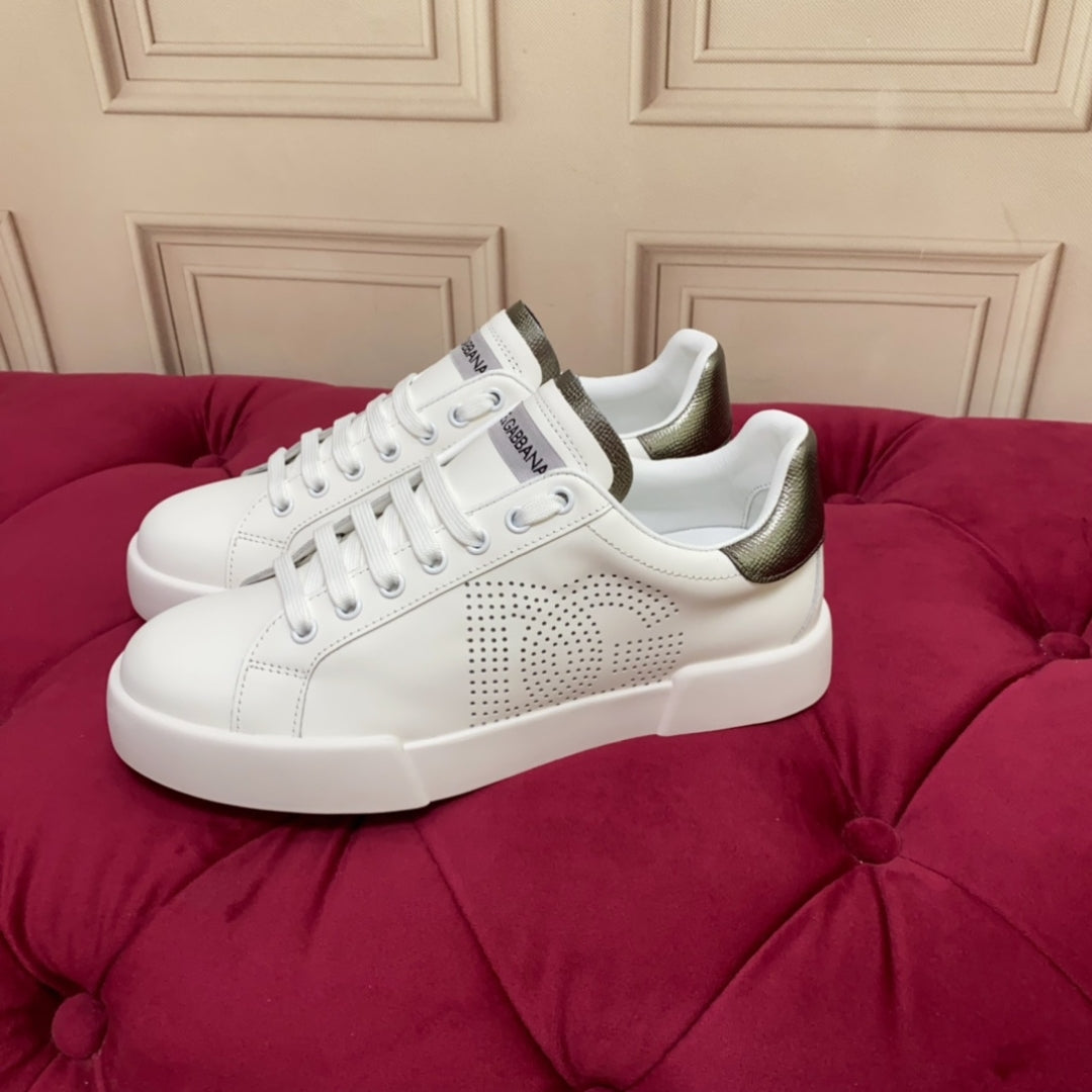 Tenis DG Portofino Couro com logo Branco com Prata
