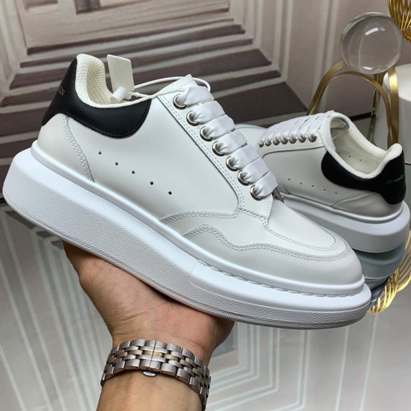 Tênis A Mcq Oversized Couro Branco #3