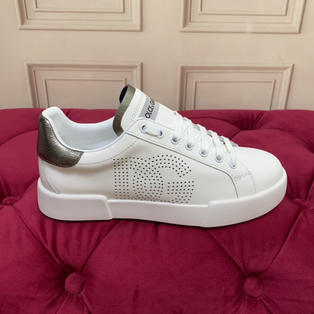Tenis DG Portofino Couro com logo Branco com Prata