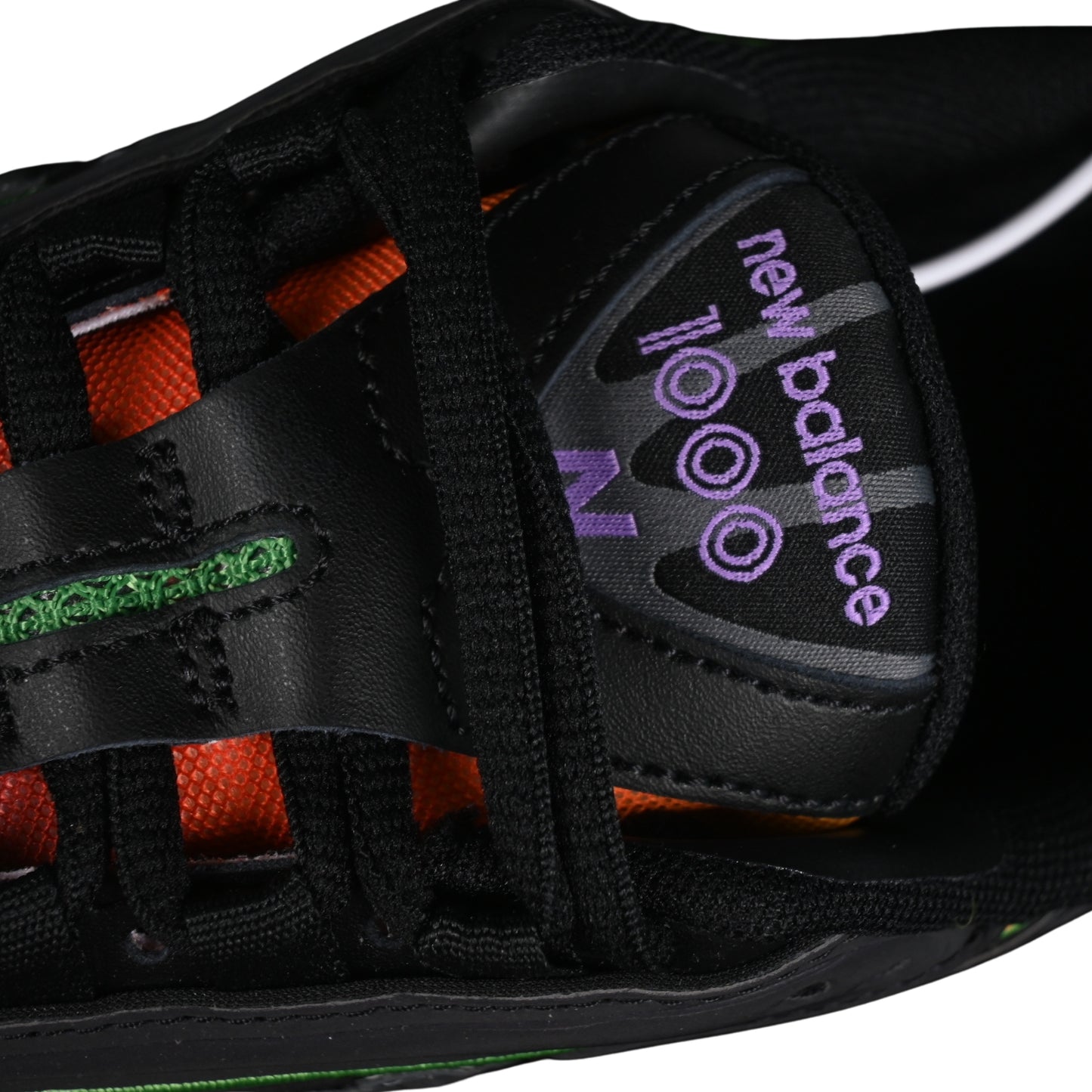 Tênis NB 1000 Preto detalhes coloridos