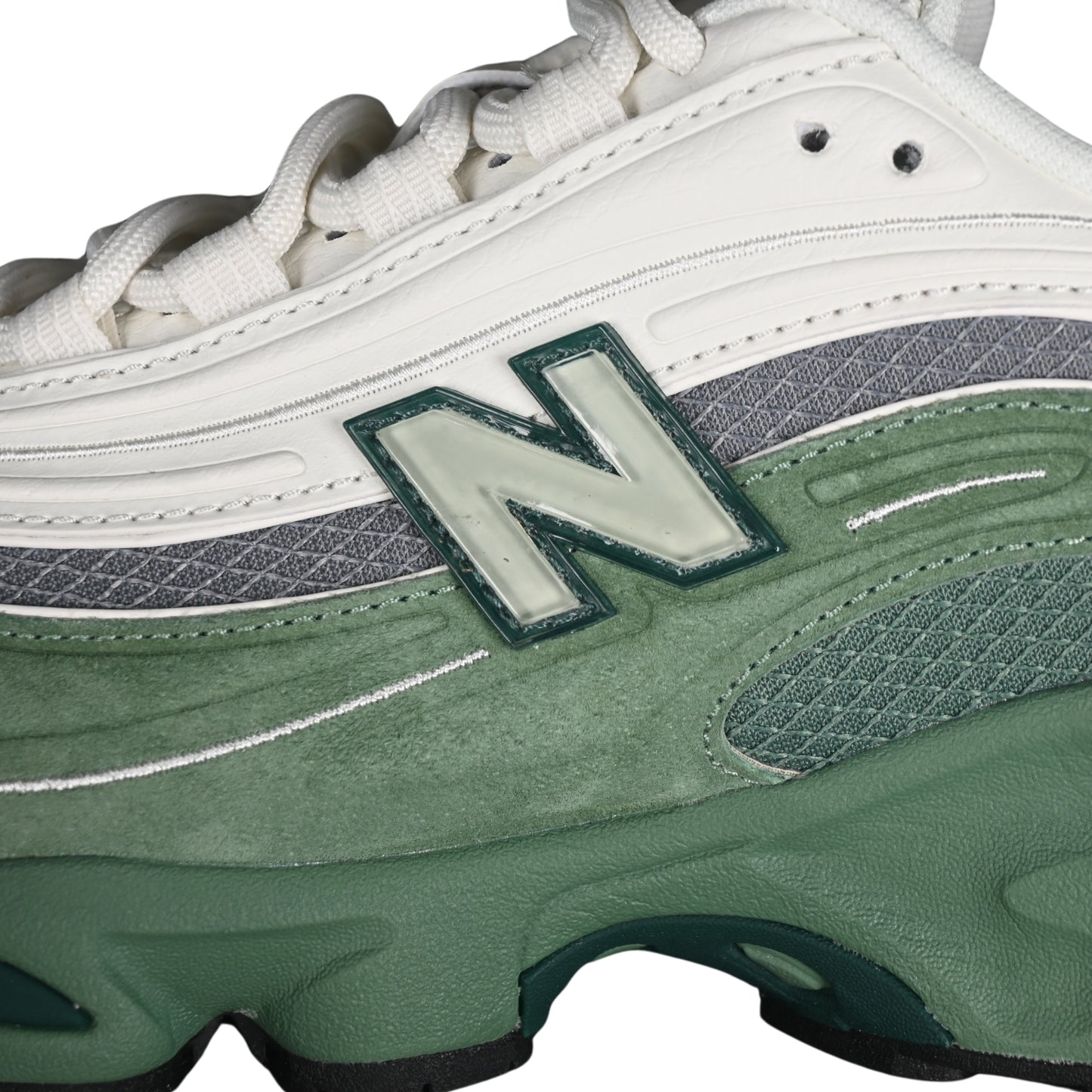 Tênis NB 1000 Verde com Branco