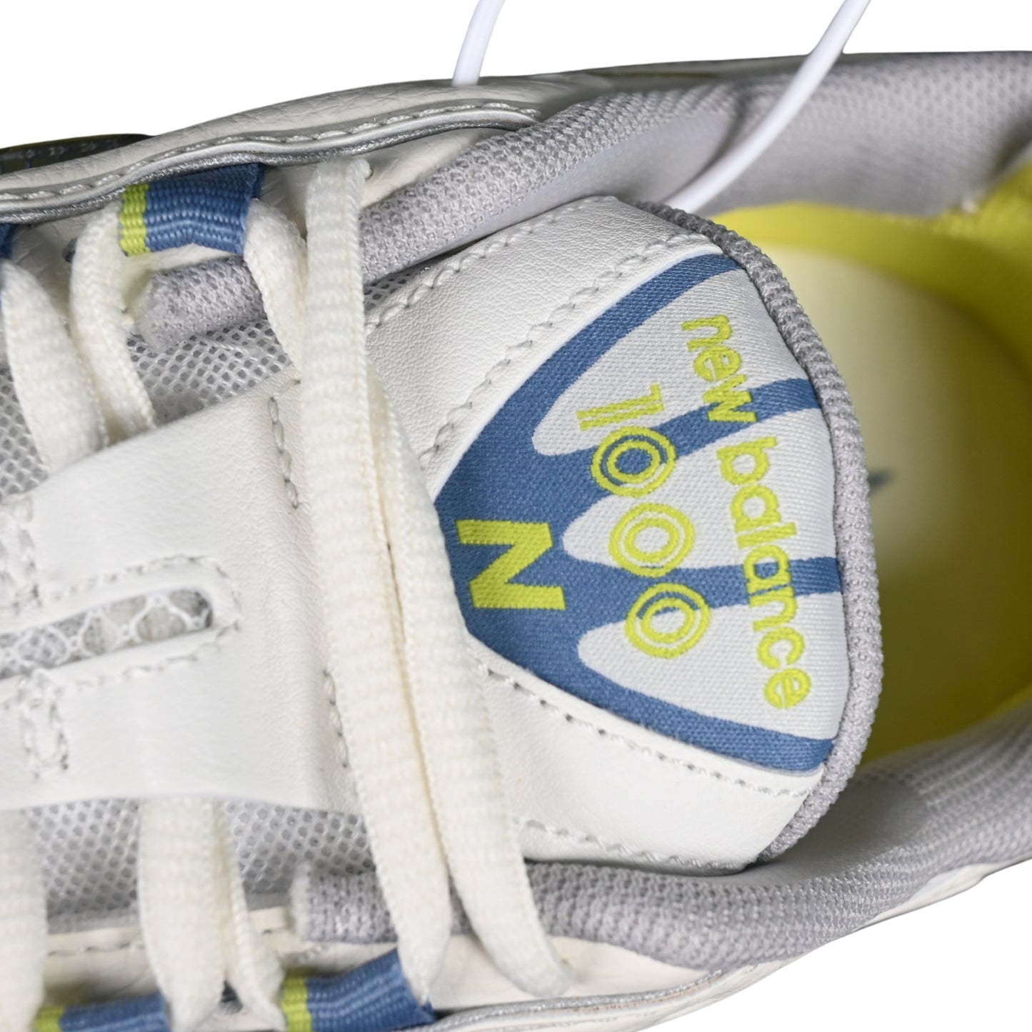 Tênis NB 1000 Branco com Azul e Amarelo