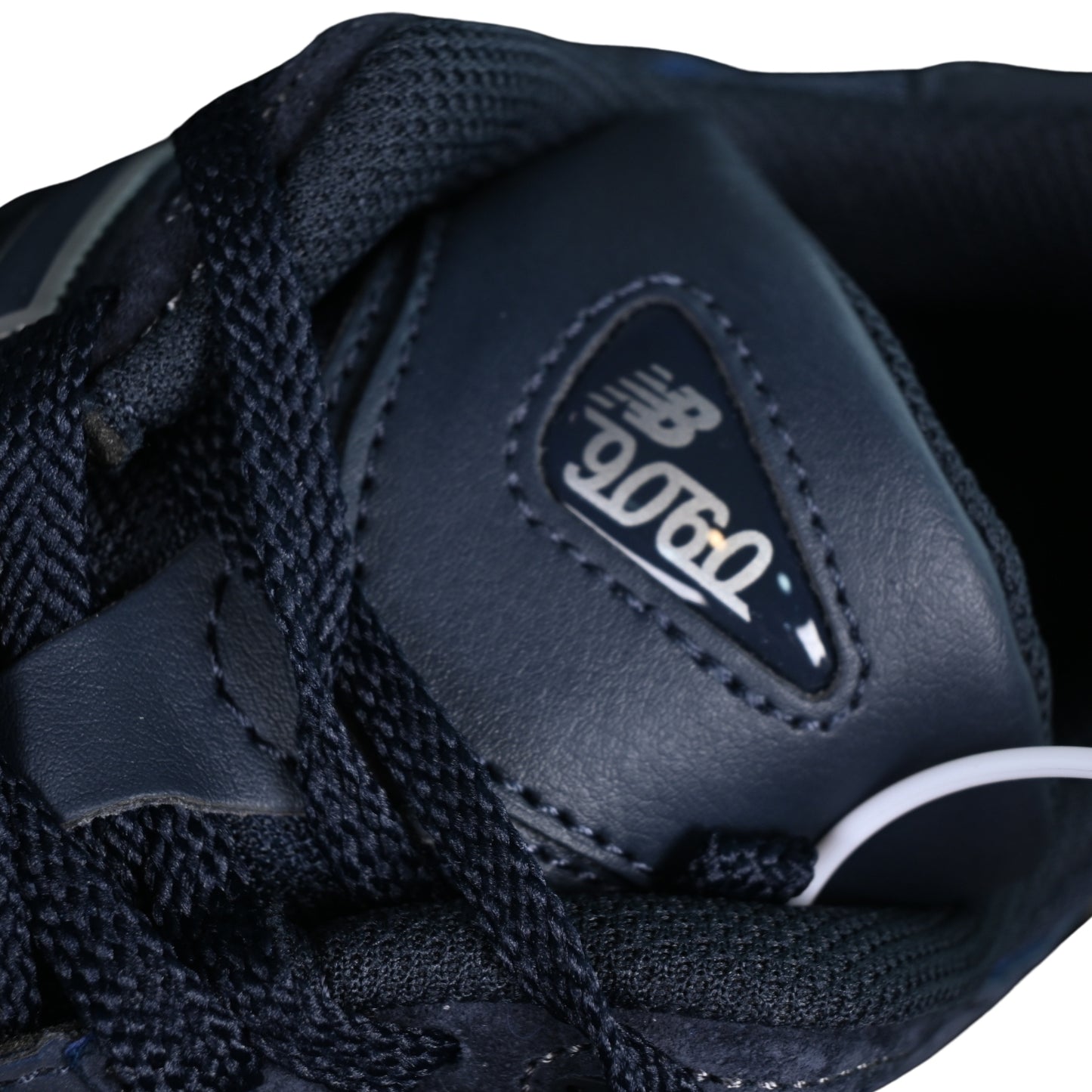 Tênis NB 9060 Azul Escuro com Branco e Cinza