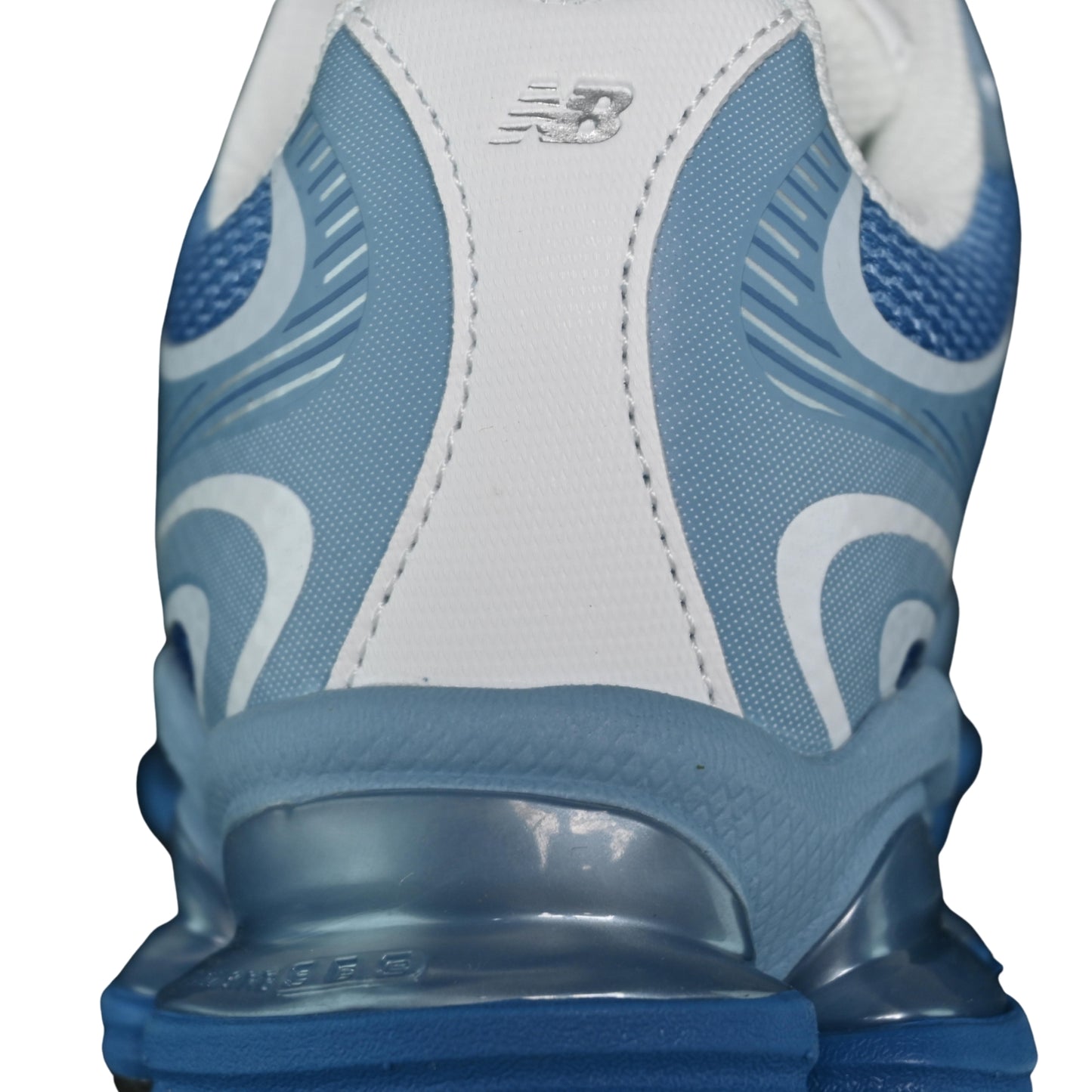 Tênis NB 2000 Azul Claro com Branco