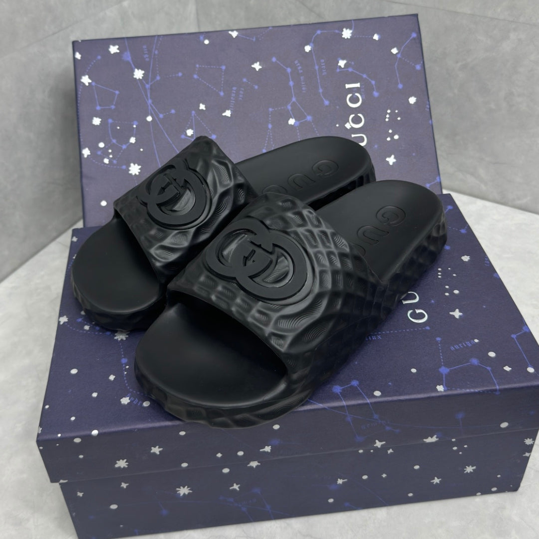 Chinelo GG Slide Interlocking Preto G