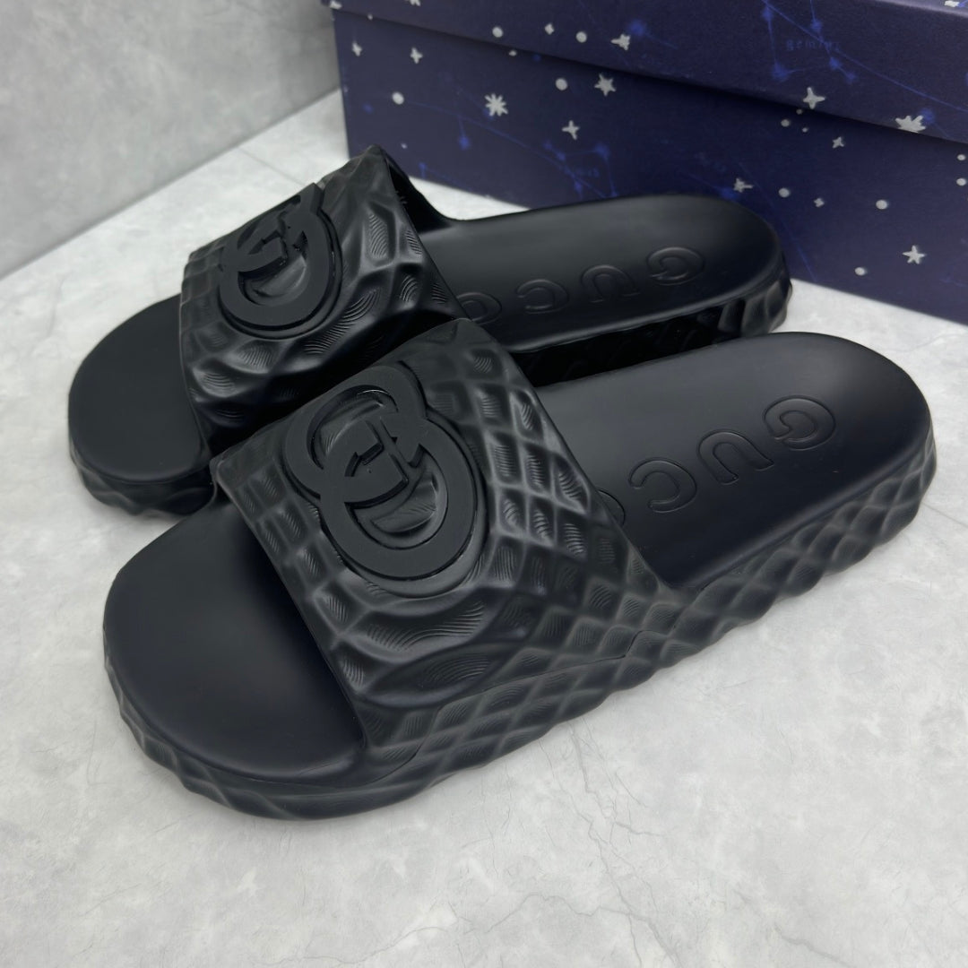 Chinelo GG Slide Interlocking Preto G