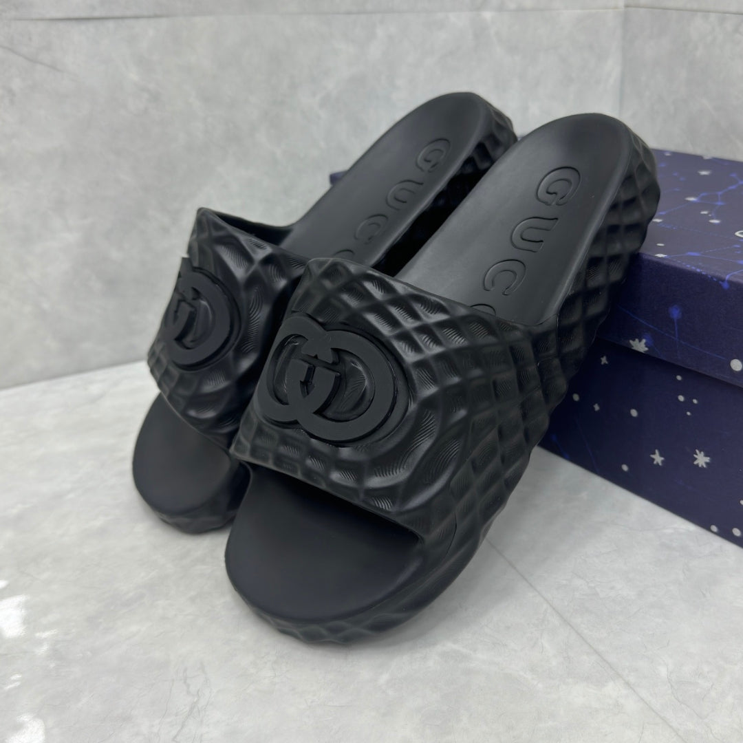 Chinelo GG Slide Interlocking Preto G