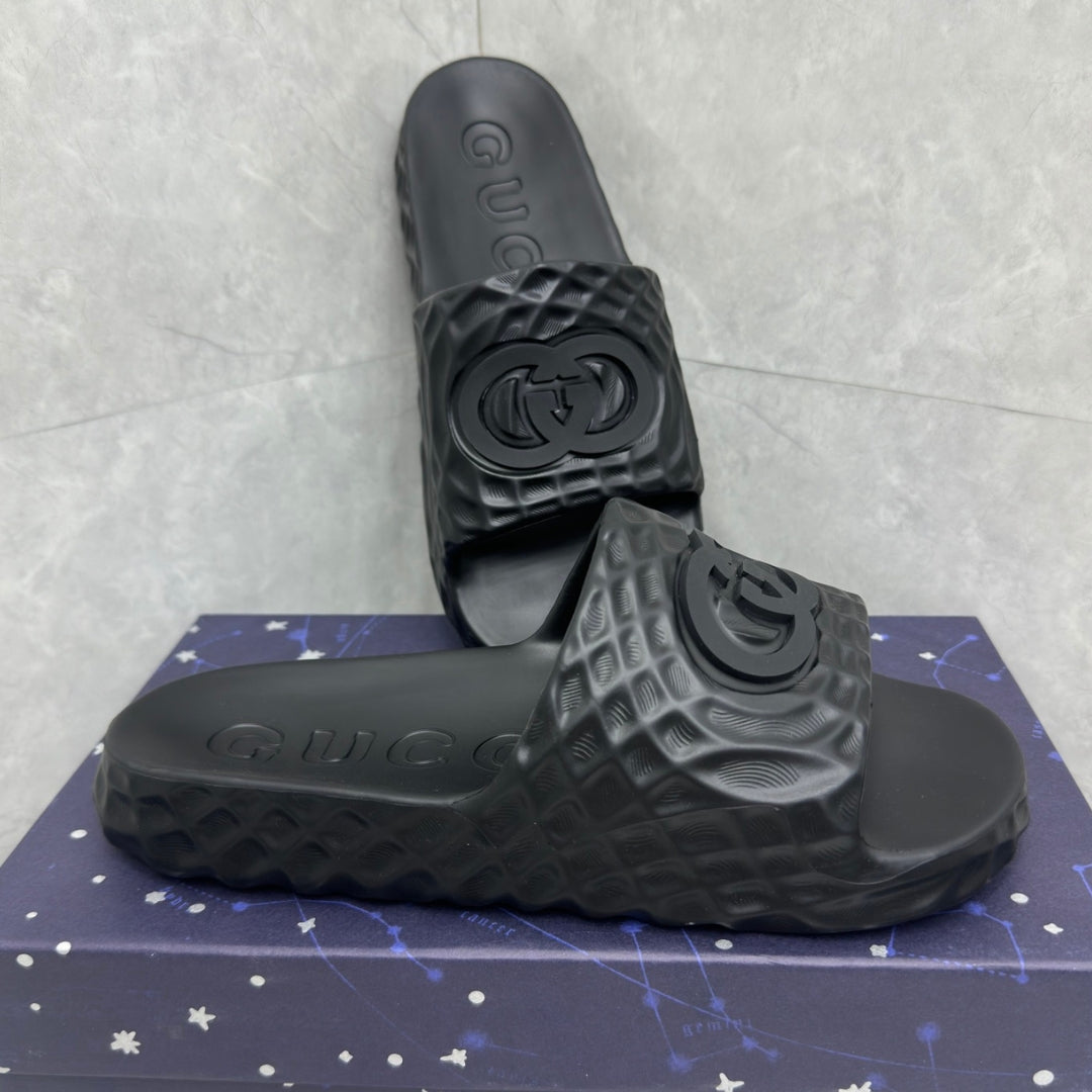Chinelo GG Slide Interlocking Preto G