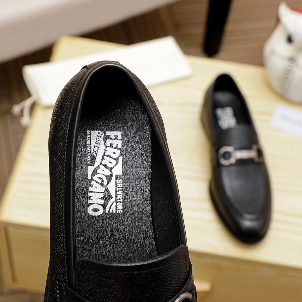 Mocassim Ferragam Social Couro Preto horsebit Preto