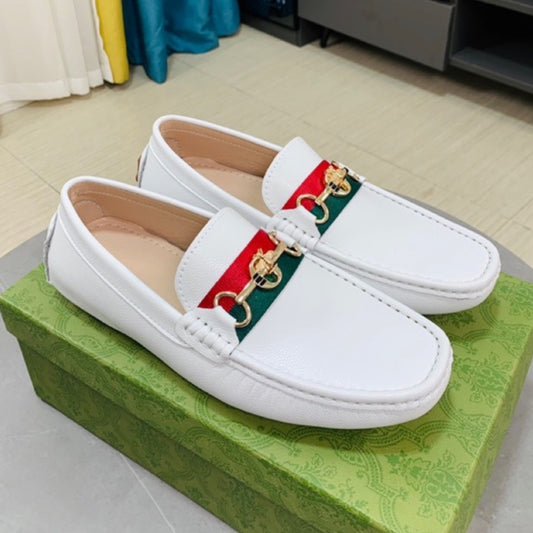 Mocassim GG Branco Couro com faixa e horsebit