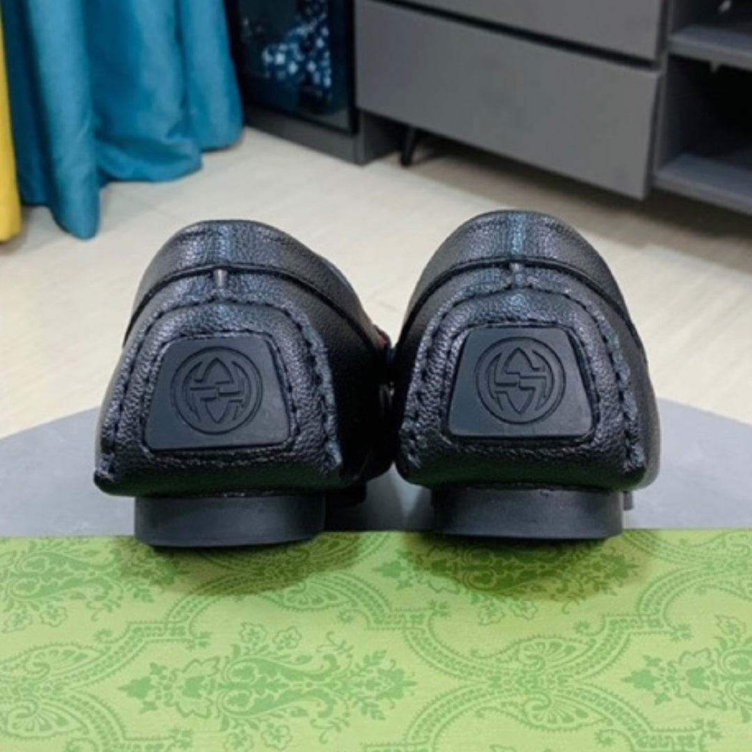 Mocassim GG Preto Couro com faixa e horsebit