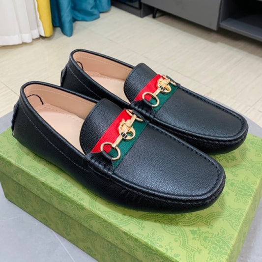 Mocassim GG Preto Couro com faixa e horsebit