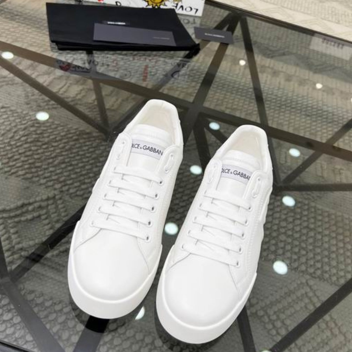 Tenis DG Portofino Couro Todo Branco com Logo Lateral Relevo