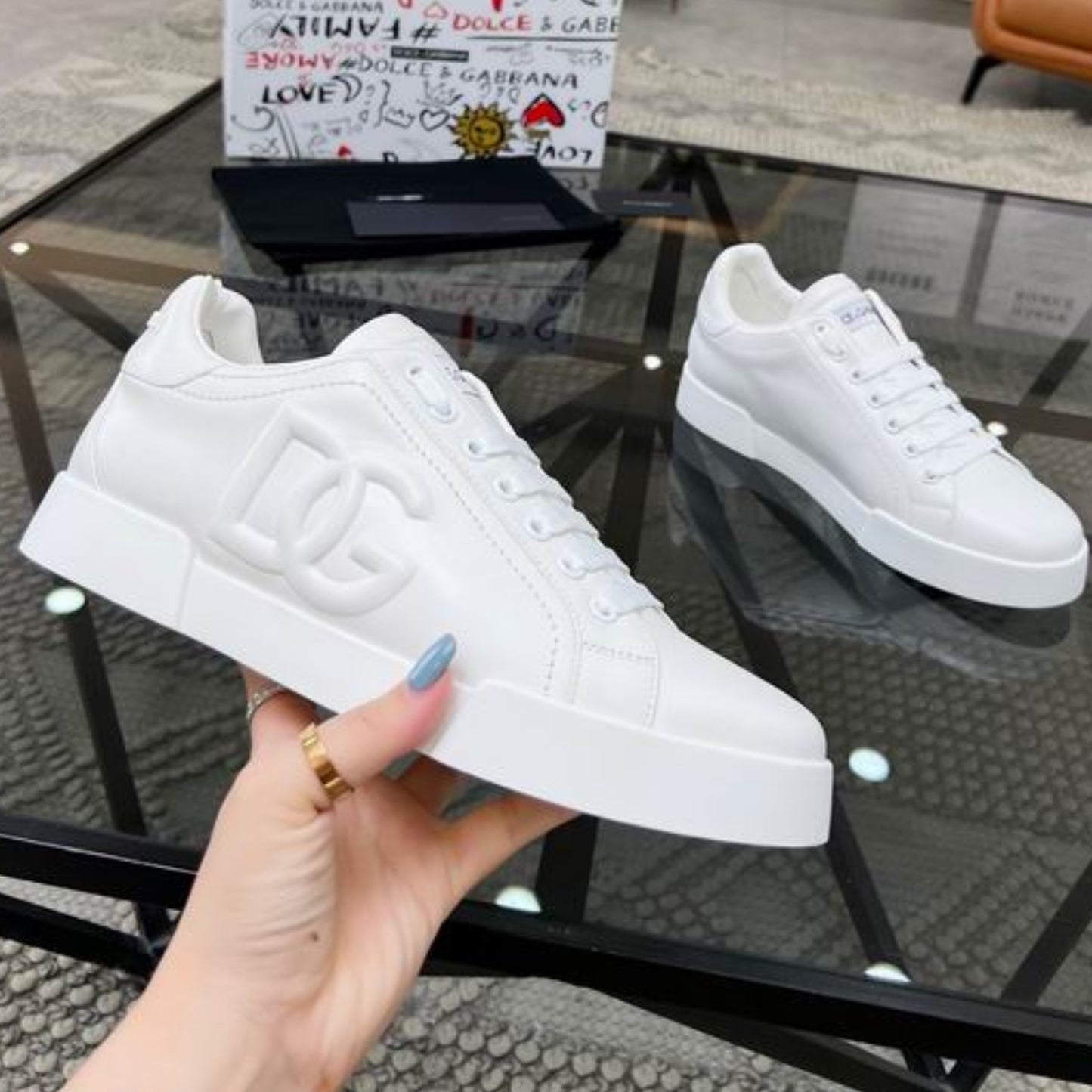 Tenis DG Portofino Couro Todo Branco com Logo Lateral Relevo
