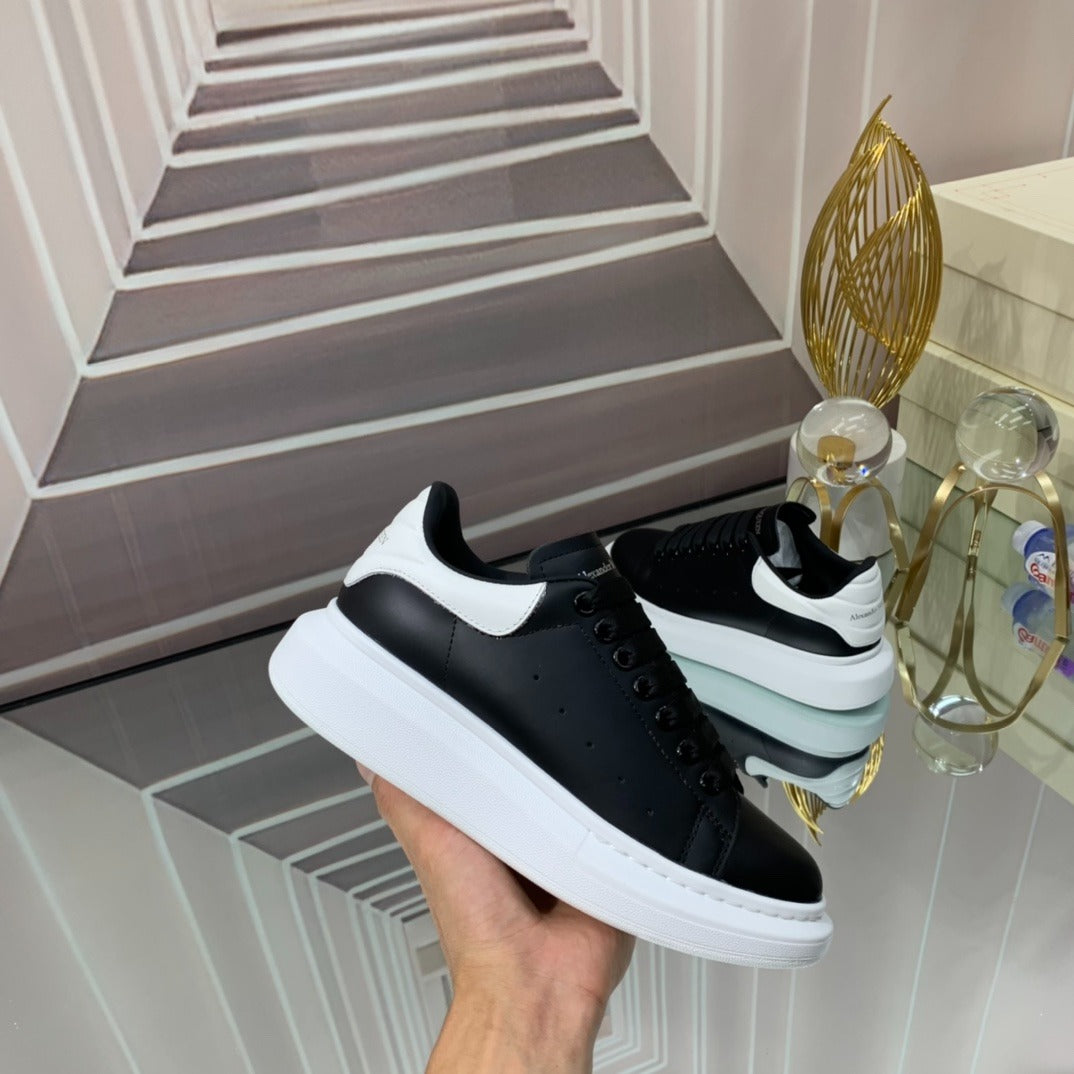 Tênis A Mcq Oversized Couro Preto #4