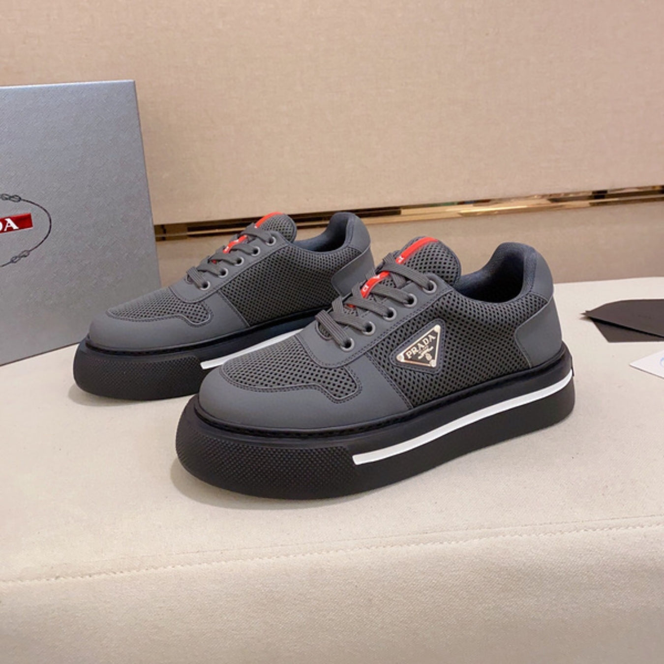 Tenis PD Cinza com Listra