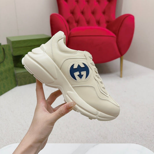 Tenis GG Rhyton Com Logo azul