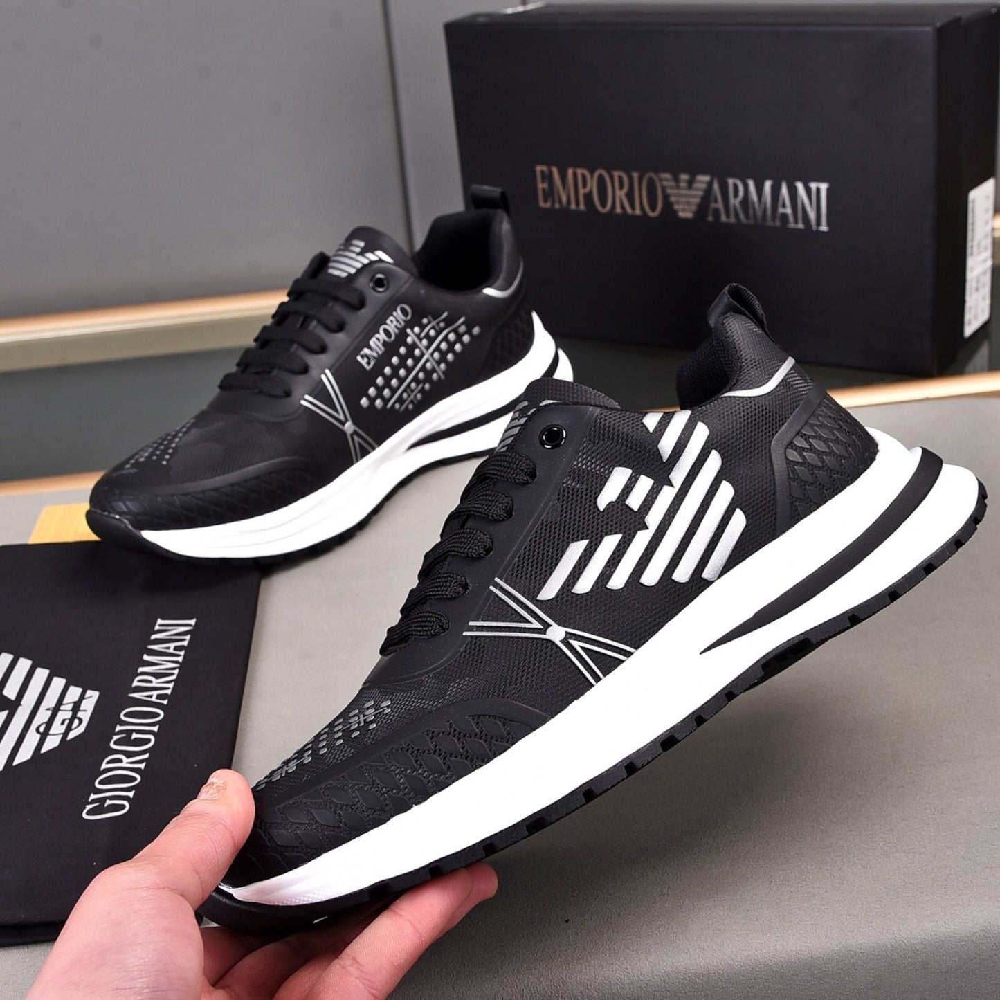 Tenis Arman Preto Casual logo lateral