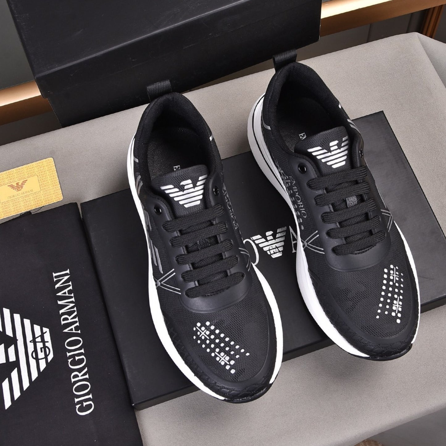 Tenis Arman Preto Casual logo lateral